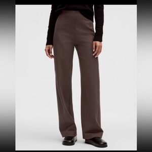 Brand new Lululemon Stretch knit straight leg pant